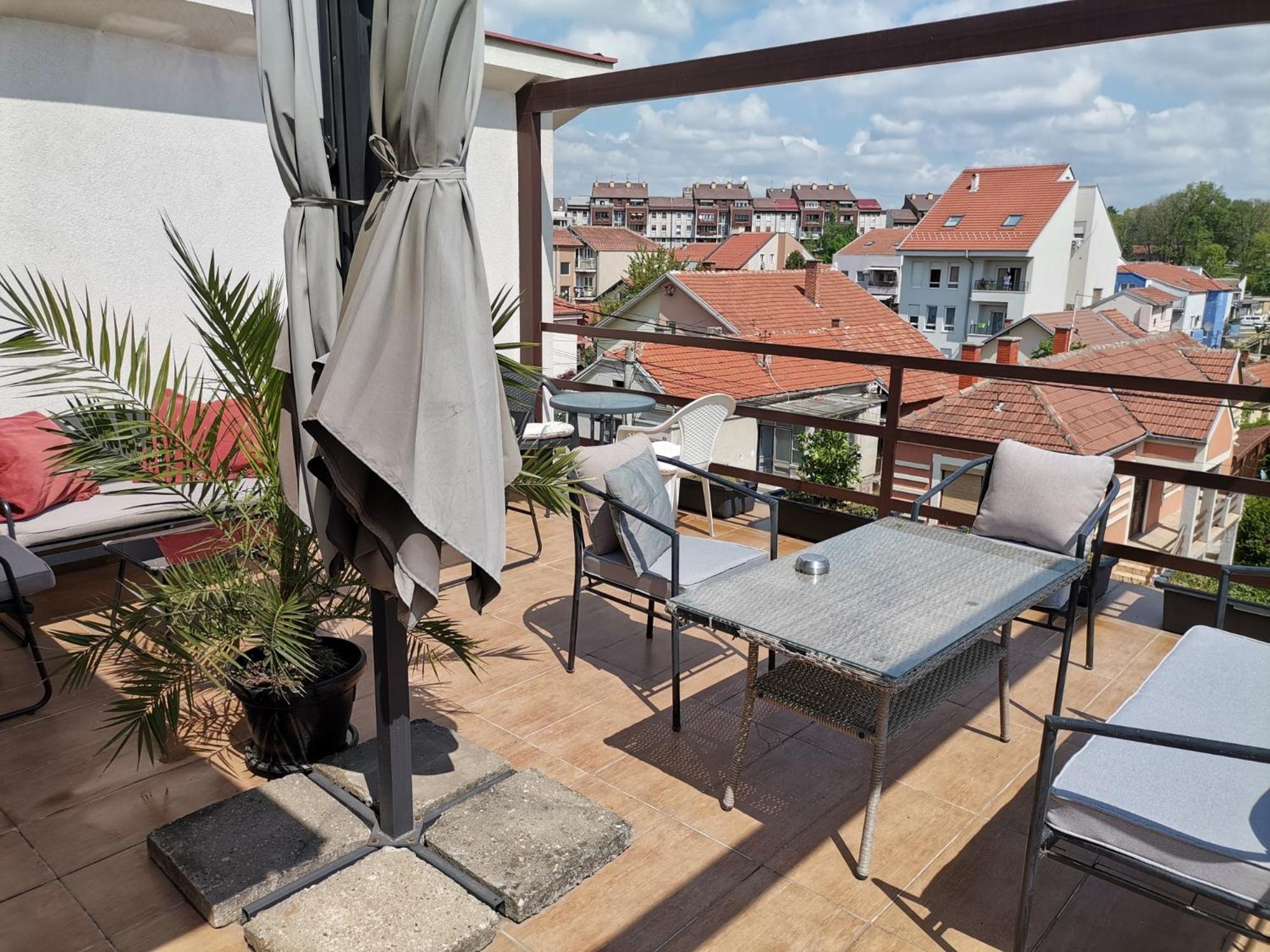 Apartmán Crystal Kragujevac Exteriér fotografie